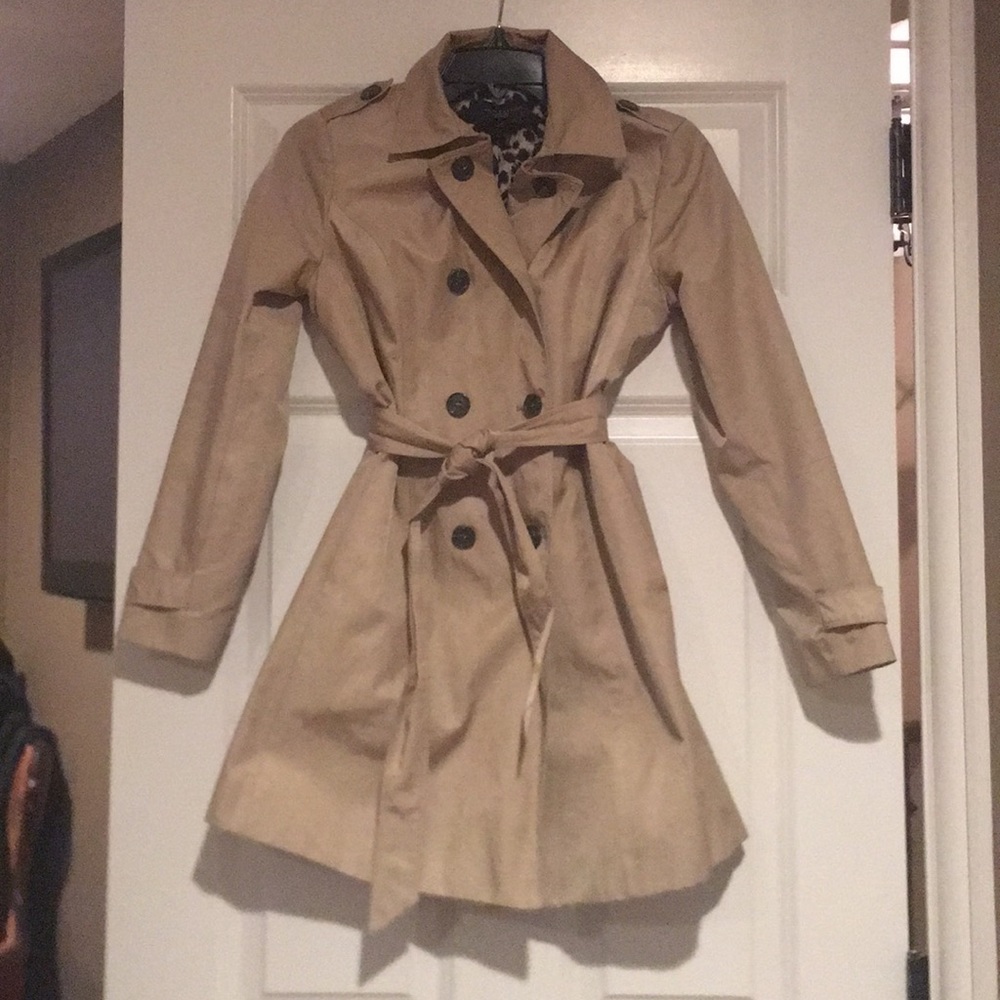 Trench coat